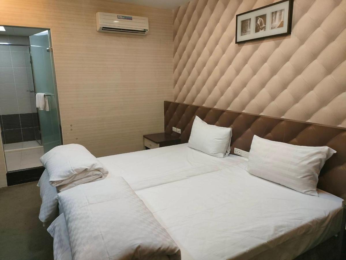 Shun-Yi Business Hotel Kota Chiayi Bagian luar foto